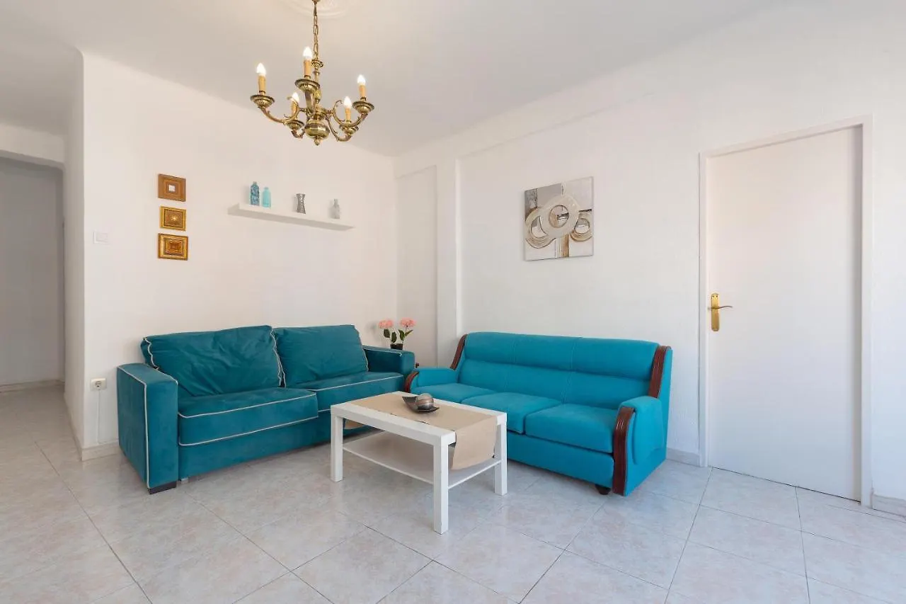 Centric Apartment In Malaga