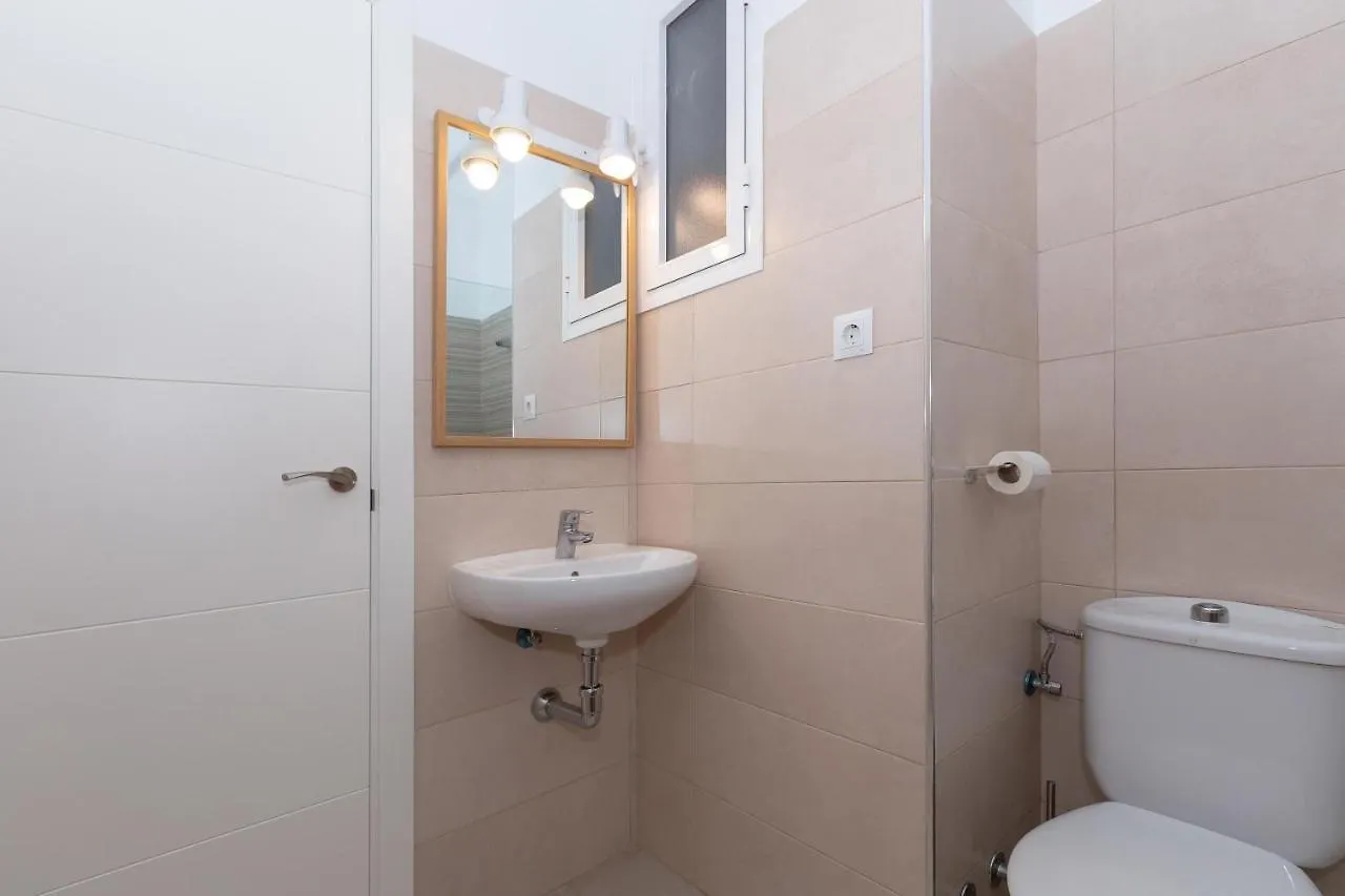 Centric Apartment In Malaga